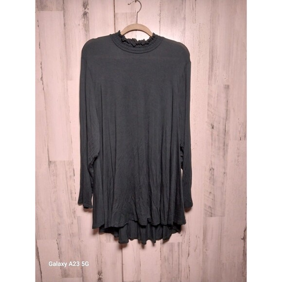 LANE BRYANT 26/28 Mock Neck Tunic Top Green Pullover - Picture 1 of 4